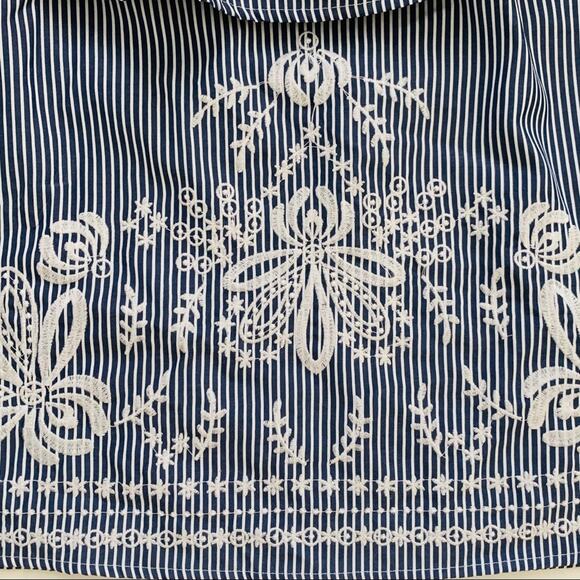 Blue Rain Blouse Top White Blue Striped Ruffled Sleeveless Embroidered XS - Picture 6 of 11